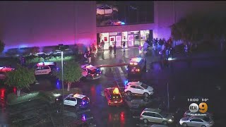 Chaos Erupts At Montebello Mall After SmashAndGrab Robbery Police Searching For Suspects [upl. by Tacklind]