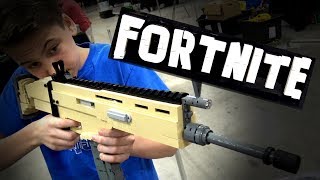 Fortnite SCAR Assault Rifle in LEGO  Brickworld Chicago 2018 [upl. by Letnohc]