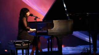 I Dreamed A Dream  Allison Crowe live performance w lyrics [upl. by Dupuy]