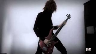 The GazettE  Juuyon sai no naifu  14 sai no knife 十四歳のナイフ Bass Cover by Mukki [upl. by Briscoe530]