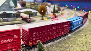 CSX 3194 makes an appearance on the SRV layout [upl. by Arondell741]