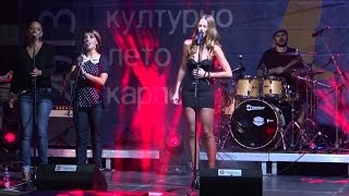 Karolina Goceva  Kapka pod neboto live [upl. by Kaiulani754]