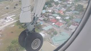 Flight Landing at Kooddoo Airport Island [upl. by Ecirtra]