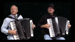 French Accordion Medley Valse Musette Gracieuzette La Petit BoumLee Terry Meisinger [upl. by Ferrel]