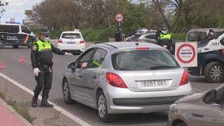 La policía realiza control en una de las principales salidas de Valencia [upl. by Acinnod152]