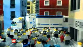 Statia de politie LEGO Police Station 7498 [upl. by Gerrilee]