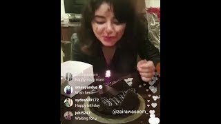 Bollywood Actress Zaira Wasim का Naqab में Eating Food Support Post Girl के तरीके पे। Boldsky [upl. by Aliakam]