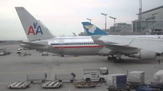 OMAN AIR A330 at Terminal 2 FRA 03062012 [upl. by Kreda]