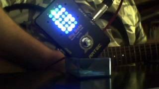 Artec SEPTN Big Dots Matrix Pedal Tuner [upl. by Ihskaneem591]