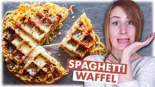 Waffeln aus Spaghetti LETS TRY 🧇 [upl. by Mcgregor]