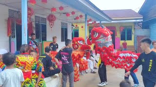 Barongsai masuk rumah di Imlek 2024 Bengkalis Riau [upl. by Christabella]