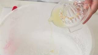 How To Prepare Lemon Icing [upl. by Neetsyrk]