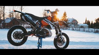 KTM EXC 200  REBUILD PART 2 [upl. by Simpkins]