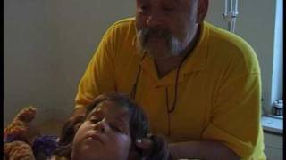 Craniosacral Therapie und Alexandre Urbach Craniosacral therapy wwwfit4lifech [upl. by Fawne854]