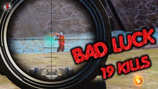 B2K Fan MY BAD LUCK SOLO VS SQUAD GAMEPLAY  19 KILLS [upl. by Brentt]