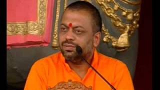 Shri Sureshanandji Satsang 1Jan 2012 Mumbai Part11 [upl. by Hsot938]