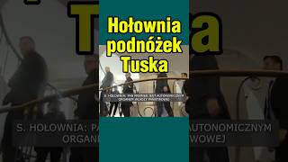 Hołownia podnóżkiem Tuska Kwestia Telewizji Republika polityka [upl. by Ecinahc]