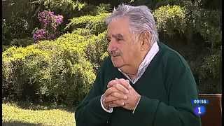 RTVE entrevista a José Mujica [upl. by Yacano]