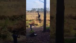 Road Gap mtbharryc testing the new build mtb mtblife bikelife sendit [upl. by Natan]