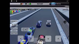 Reeser’s 300 At New Hampshire Great battles for the lead this race with a flip near then end [upl. by Tidwell]