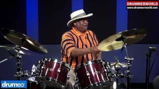 Bernard Purdie plays the Purdie shuffle [upl. by Iliak]