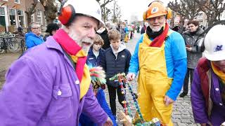 Geertruidenberg in beeld Optocht Potteschijterslaand [upl. by Parrish731]