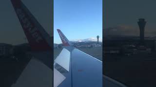 Rate this landing planespotting aviation shorts easyjet airbus a320neo airbusa320 [upl. by Aitital]