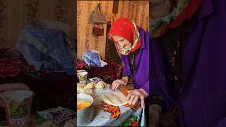 Old babushka making recipe for their family russia россия russianvillage [upl. by Carn]