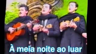 À meia noite ao luar Legendado [upl. by Tonye]