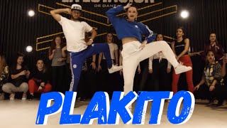 PLAKITO  yandel  Coreografía PecasConte ft Lucke Acosta [upl. by Azrim]