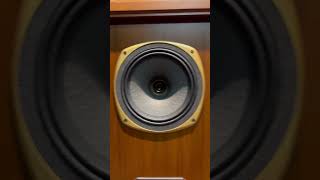 Tannoy Turnberry HE hanglinhaudio amthanhbai [upl. by Ailimat]