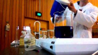 Reaction of sodium hydroxide and carbon dioxide [upl. by Gewirtz431]