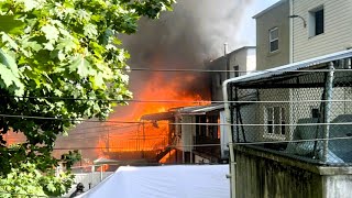 FDNY  Early Arrival  RAW Audio  Queens 5th Alarm Box 5289  Heavy Fire in 7 Houses  8324 [upl. by Piotr]