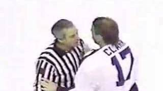 1989 Wendel Clark vs Slava Fetisov Hockey Fight Round 1 [upl. by Leventhal244]