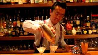 Cocktail Shaker Top Tokyo Bartender [upl. by Wobniar]