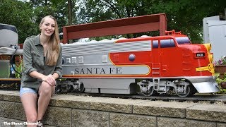 Review 16quot Scale FUnit Diesel Locomotive [upl. by Shewchuk474]