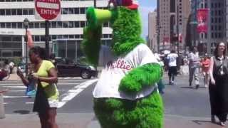 The Phillie Phanatic at City Hall I [upl. by Sancho]