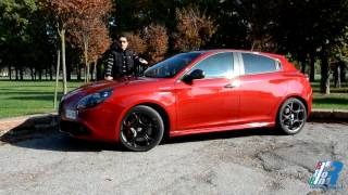 Prova interni Alfa Romeo Giulietta Veloce  test drive [upl. by Janicki]