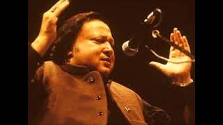 Aaye Hain Wo Mareez Mohabbat Ko Dekh Kar Nusrat Fateh Ali Khan beautiful qawali [upl. by Bolton758]