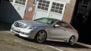 Lorinser Mercedes E 500 Coupé [upl. by Matthus440]