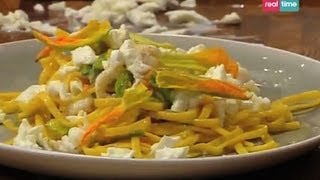 Tagliolini con scampi e fiori di zucca  Cucina con Ale ricette [upl. by Lerej]