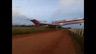 Aerosucre Boeing 727 CRASH at Colombia [upl. by Idnac969]