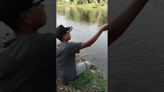 Mancing wader di sungai [upl. by Eanod]