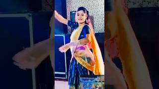 Gullak fod ke dancenewsong song punjabisong haryanvi bollywood bhojpuri dj dance short [upl. by Anivlem356]