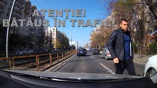 Atenţie Bătăuş în trafic [upl. by Waldo]