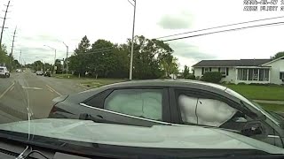 Video shows Columbus police chase with 2 teens in stolen Hyundai [upl. by Eeliram]