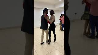 danse du kizomba limo ft sensey tomber pour elle [upl. by Weber]