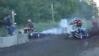 Yamaha Banshee Vs Honda trx 250r 250r Drag [upl. by Shipp]