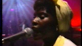 Alpha Blondy Sebe Allah Ye  Kalachnikov Love live France 87 [upl. by Lerraf]