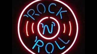 Nickelback amp Kid Rock  Saturday Nights Alright For Fighting Cover  Elton John [upl. by Zane]